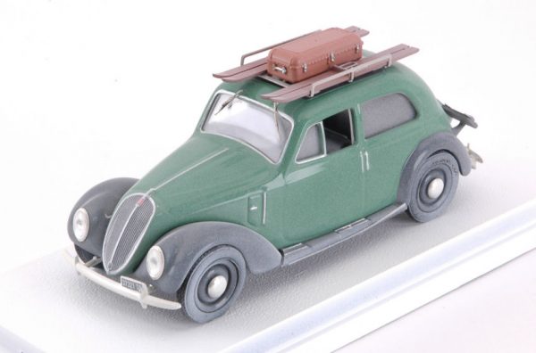 Modellino Auto Epoca diecast Rio FIAT 1500 scala 1:43 modellismo da collezione