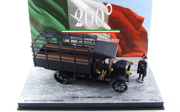 Modellino auto scala 1:43 Rio FIAT 18BL ARMA CARABINIERI FIGURES diecast EPOCA