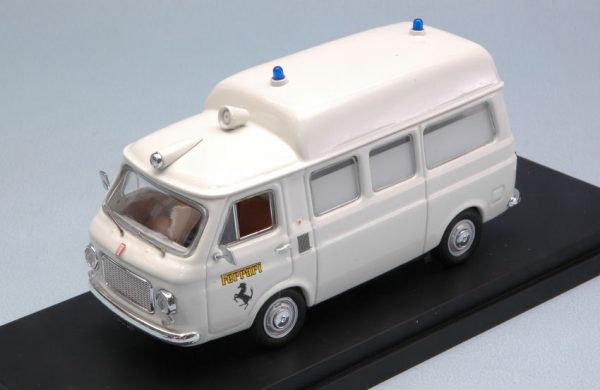 Modellino auto Rio scala 1:43 FIAT 238 AMBULANZA FERRARI FIORANO diecast