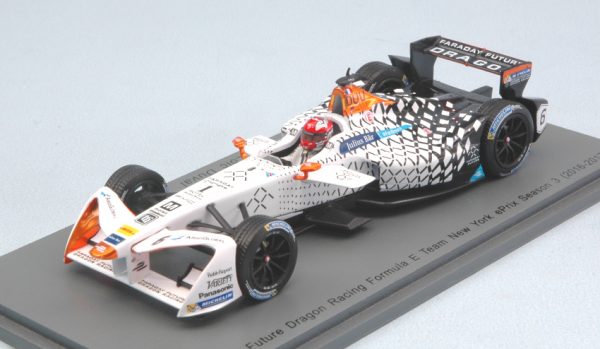 Modellino auto scala 1:43 Spark Model  FARADAY FUTURE L.DUVAL  N.6 Rd9 NEW YORK FORMULA  modellismo statico diecast
