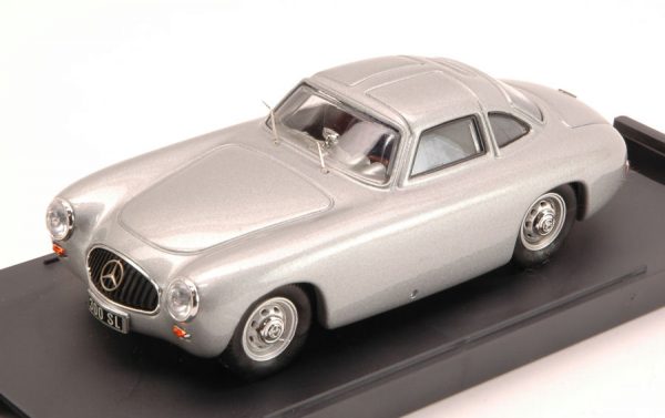 Modellino auto scala 1:43 Bang MERCEDES 300 SL52 COUPE SILVER diecast modellismo