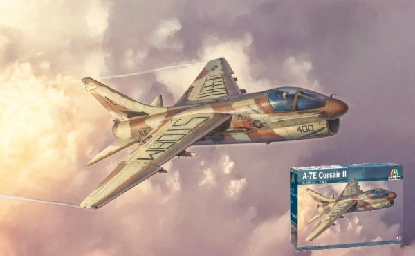 Modellino aerei kit di montaggio Italeri A-7E CORSAIR II KIT 1:48 modellismo