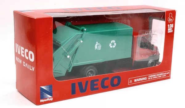 Modellino camion truck lorry IVECO DAILY RACCOLTA RIFIUTI scala 1:36