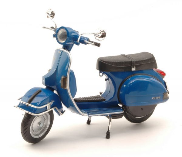 Modellino VESPA P 200 E scala 1:12 diecast modellismo collezione motor bike