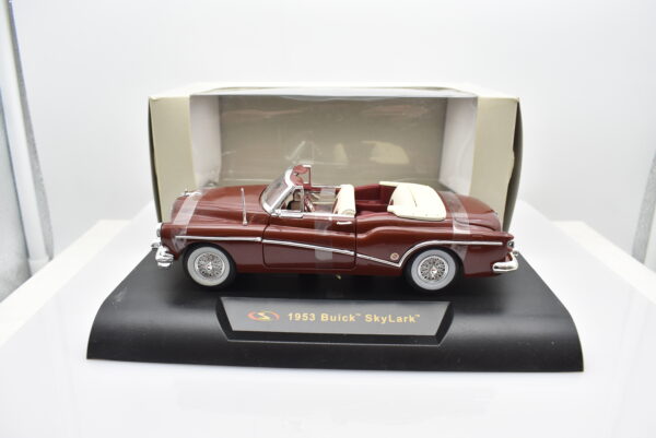 Modellino auto Buick Skylark scala 1:32 diecast modellismo collezione epoca solido - immagine 2