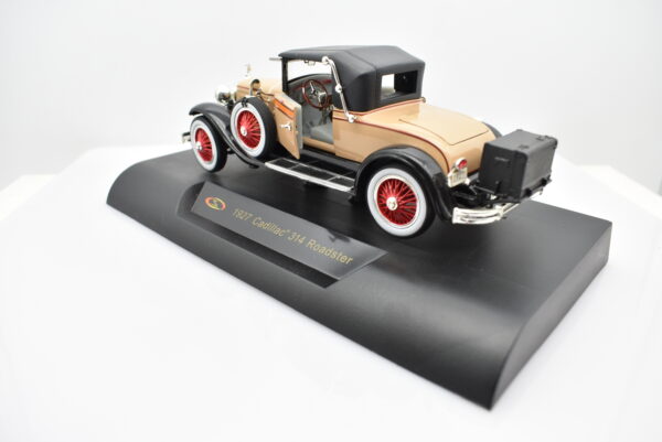 Modellino auto Cadillac 314 Roadster scala 1:32 diecast modellismo collezione epoca solido - immagine 3