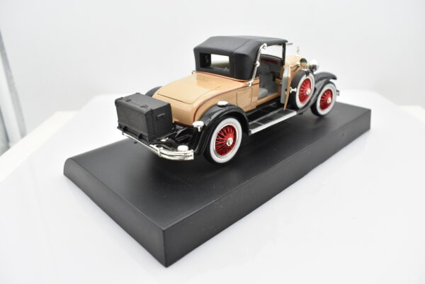 Modellino auto Cadillac 314 Roadster scala 1:32 diecast modellismo collezione epoca solido - immagine 5