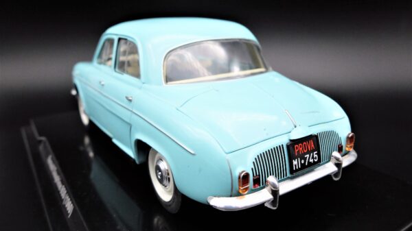 Modellino auto Renault Dauphine 850 scala 1/24 diecast collezione modellismo - immagine 4
