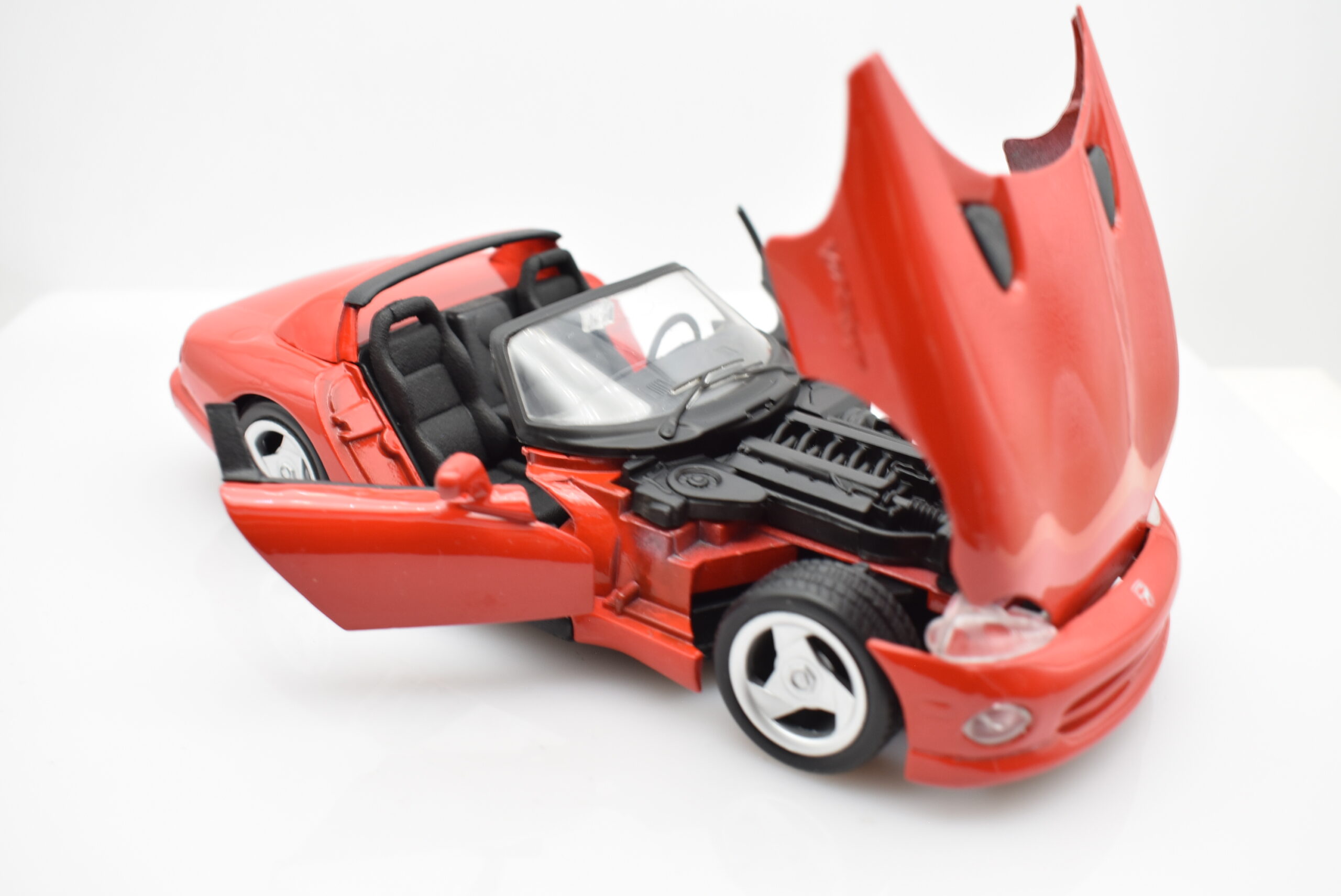 Modellino auto scala 1:24 Dodge Viper RT/10 modellismo statico da collezione Maisto - immagine 4