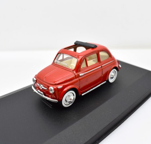 Modellino auto scala 1:43 Fiat 500 modellismo statico da collezione solido - immagine 2