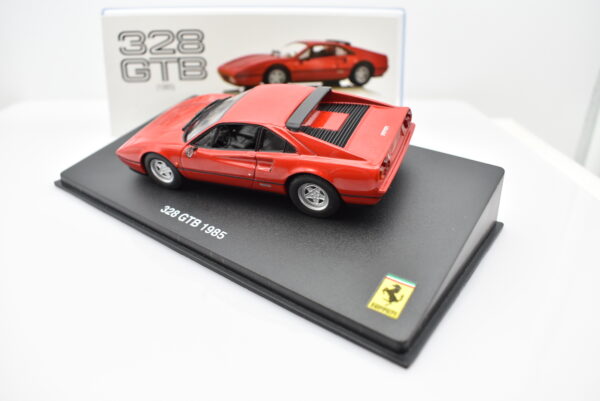 Modellino auto scala 1:43 Ferrari GT Collection 328 GTB diecast modellismo da collezione - immagine 3