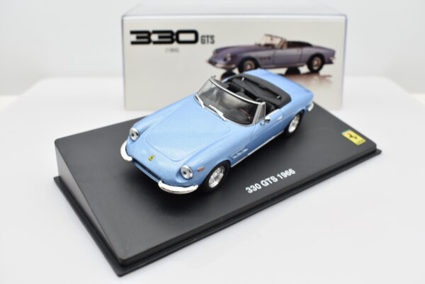 Modellino auto scala 1:43 Ferrari GT 330 GTS diecast modellismo statico da collezione - immagine 2
