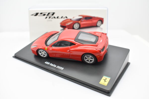 Modellino auto scala 1:43 Ferrari GT Collection 458 Italia diecast modellismo da collezione - immagine 3