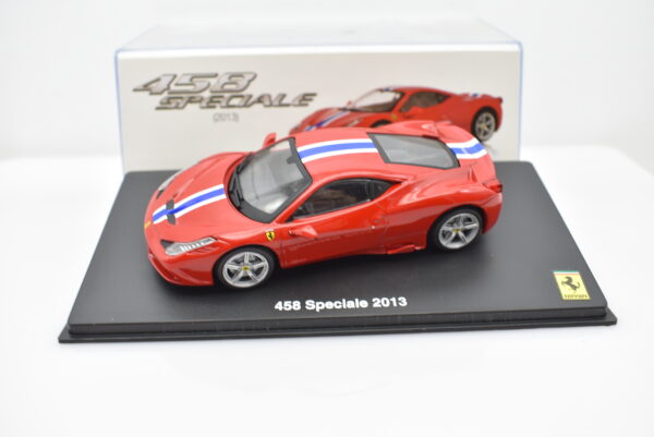 Modellino auto scala 1:43 Ferrari GT Collection 458 Speciale diecast modellismo da collezione - immagine 2