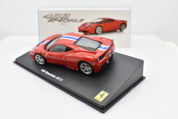 Modellino auto scala 1:43 Ferrari GT Collection 458 Speciale diecast modellismo da collezione - immagine 3