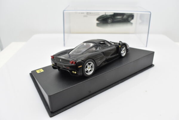 Modellino auto scala 1:43 Ferrari GT Collection Enzo diecast modellismo da collezione - immagine 5