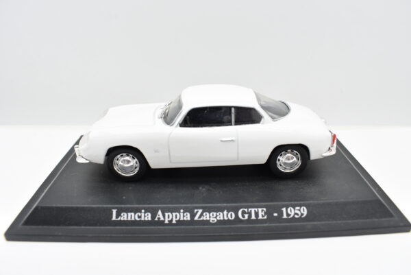 Modellino auto Lancia Appia Zagato GTE scala 1:43 norev diecast modellismo statico - immagine 3