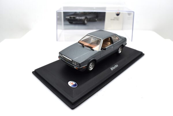 Modellino auto scala 1:43 Maserati Biturbo diecast modellismo da collezione - immagine 2