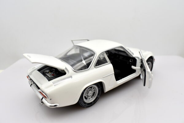 Modellino auto scala 1:24 Alpine Renault A110 1600 S modellismo statico da collezione - immagine 4