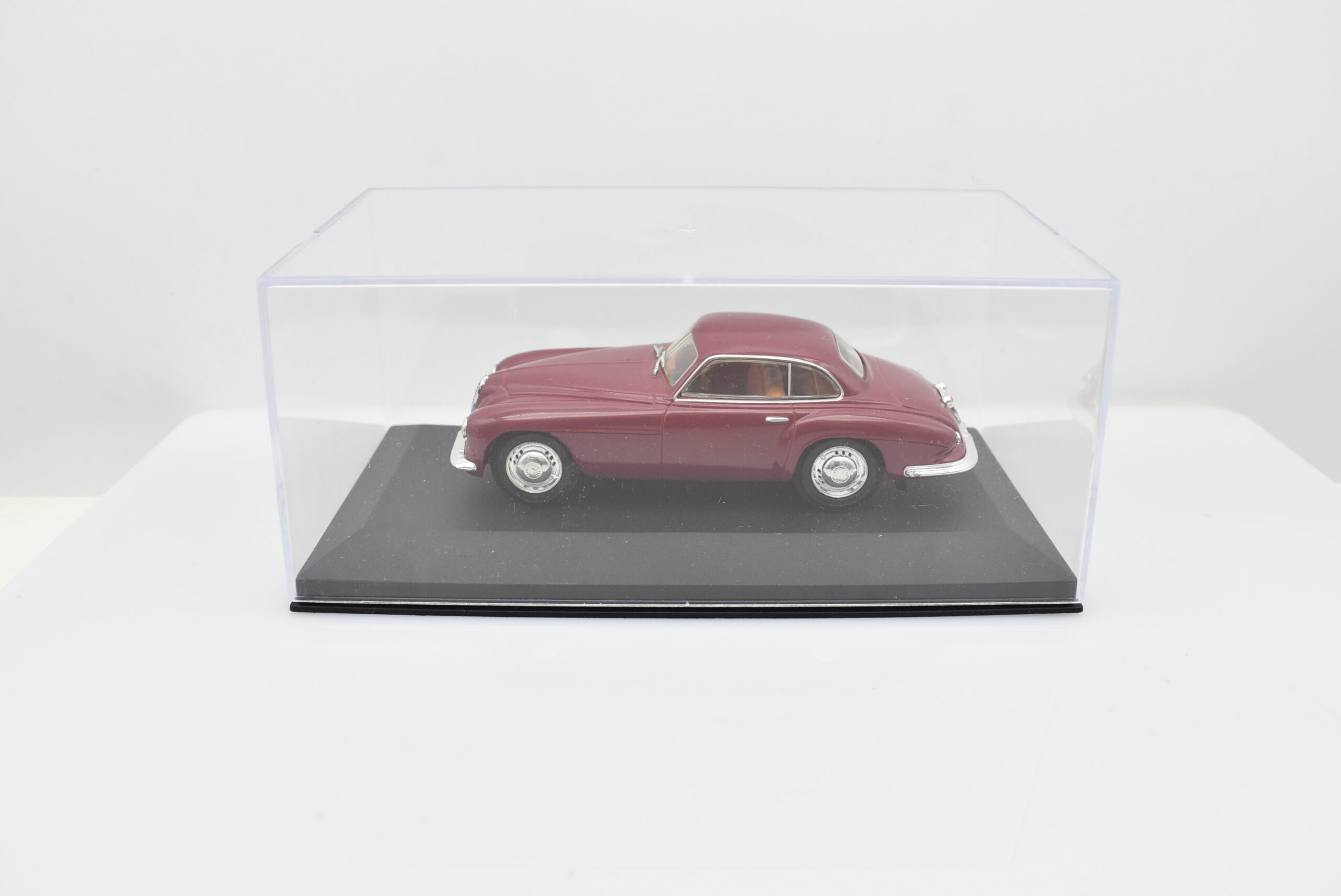 Modellino auto scala 1:43 Alfa Romeo 6C 2500 Villa d'Este modellismo statico da collezione - immagine 4