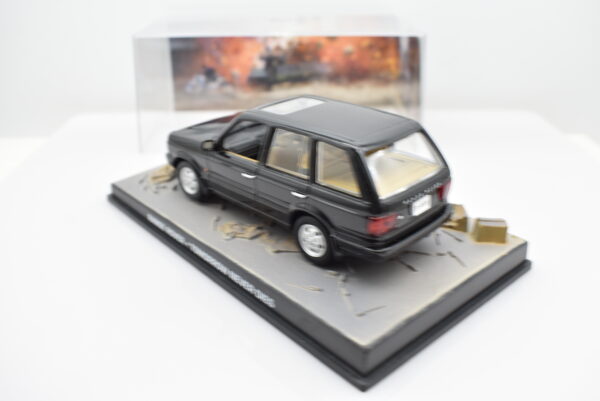 Modellini auto dei film 007 James Bond scala 1:43 RANGE ROVER collezione - immagine 4