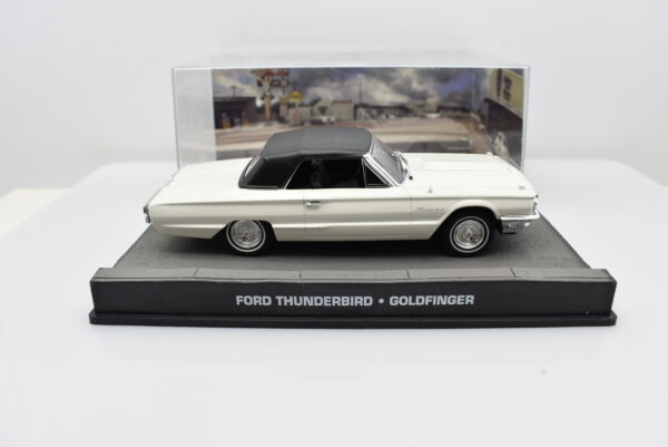 Modellini auto dei film 007 James Bond scala 1:43 FORD THUNDERBIRD collezione - immagine 2