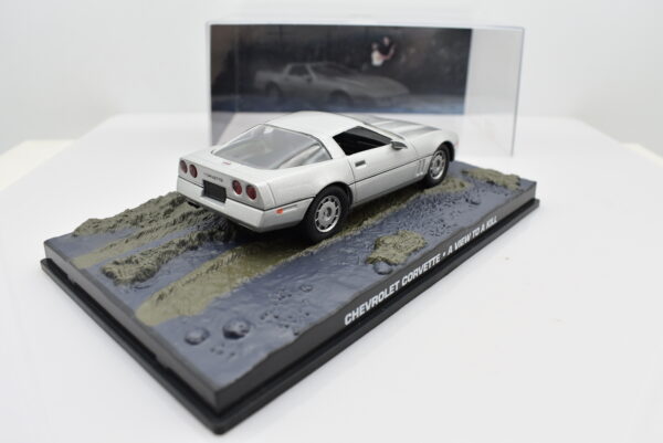 Modellini auto dei film 007 James Bond scala 1:43 CHEVROLET CORVETTE collezione - immagine 3