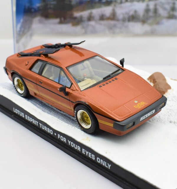 Modellini auto dei film 007 James Bond scala 1:43 LOTUS ESPRIT TURBO collezione