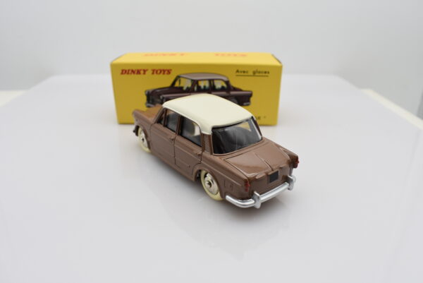 Modellino auto dinky toys 1:43 Fiat 1200 Grande Vue de agostini collezione - immagine 2