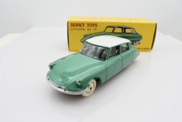 Modellino auto dinky toys 1:43 Citroen DS 19 de agostini collezione - immagine 2