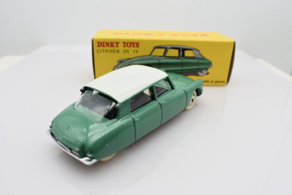 Modellino auto dinky toys 1:43 Citroen DS 19 de agostini collezione - immagine 4