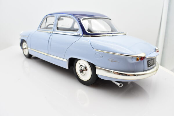 Modellino auto scala 1:18 PANHARD PL17 diecast modellismo da collezione - immagine 9
