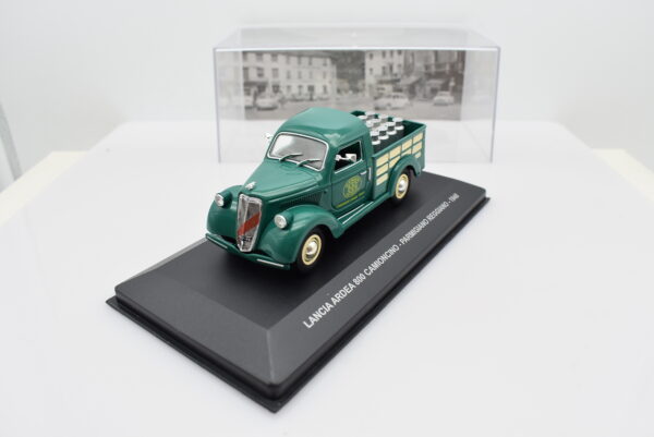 modellini furgone Lancia Ardea 800 veicoli pubblicitari d'epoca scala 1:43 da collezione - immagine 2
