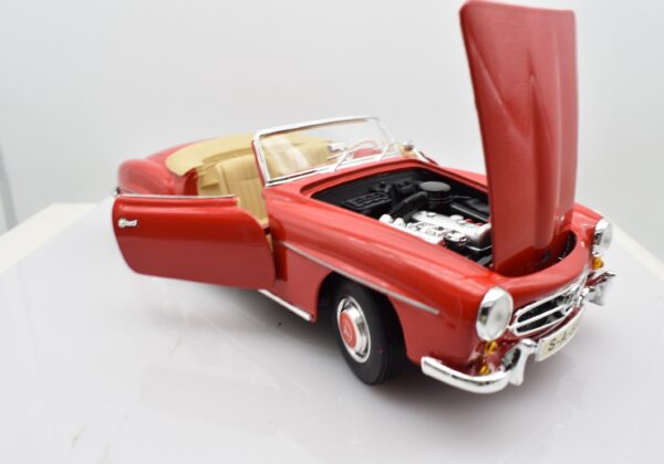 Modellino auto scala 1:18 MERCEDES BENZ 190 SL diecast modellismo da collezione - immagine 3
