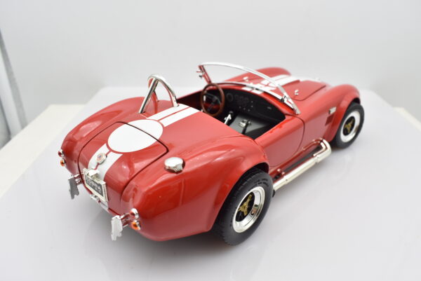 Modellino auto scala 1:18 SHELBY COBRA 427S/C diecast modellismo da collezione - immagine 7