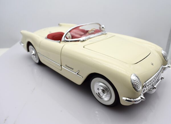 Modellino auto scala 1:18 CHEVROLET CORVETTE diecast modellismo da collezione - immagine 6