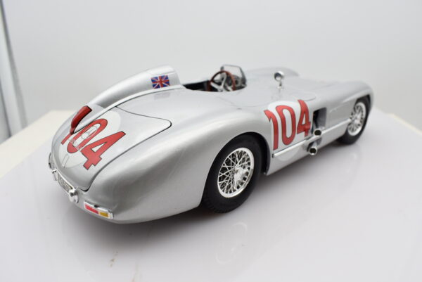 Modellino auto scala 1:18 MERCEDES BENZ 300 SLR diecast modellismo da collezione - immagine 6