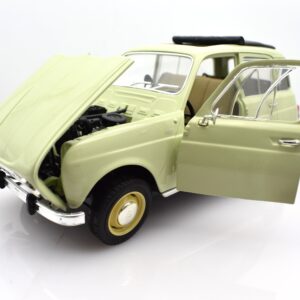 Modellino auto scala 1:18 RENAULT 4 L diecast modellismo da collezione