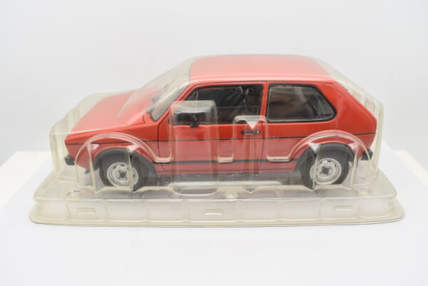 Modellino auto scala 1:18 VW GOLF GTE diecast modellismo da collezione - immagine 2