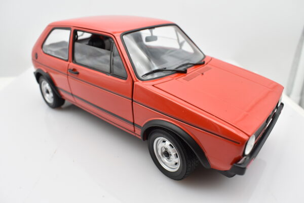 Modellino auto scala 1:18 VW GOLF GTE diecast modellismo da collezione - immagine 7