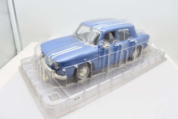 Modellino auto scala 1:18 RENAULT 8 diecast modellismo da collezione - immagine 3