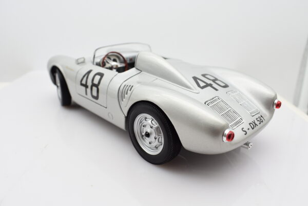Modellino auto scala 1:18 PORSCHE 550 A SPYDER diecast modellismo da collezione - immagine 9