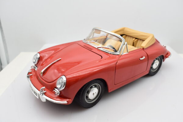 Modellino auto scala 1:18 PORSCHE 356 B diecast modellismo da collezione - immagine 8
