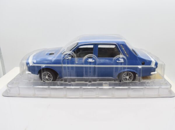 Modellino auto scala 1:18 RENAULT 12 GORDINI diecast modellismo da collezione - immagine 2