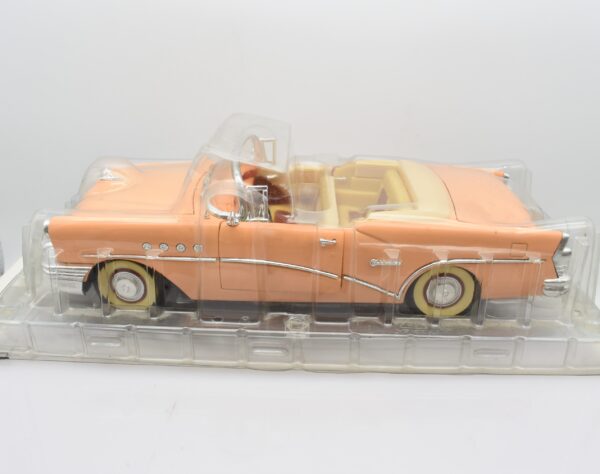 Modellino auto scala 1:18 BUICK CENTURY diecast modellismo da collezione - immagine 2