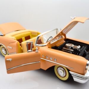 Modellino auto scala 1:18 BUICK CENTURY diecast modellismo da collezione
