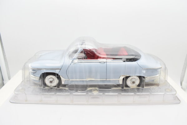 Modellino auto scala 1:18 PANHARD PL17 CABRIOLET diecast modellismo da collezione - immagine 2