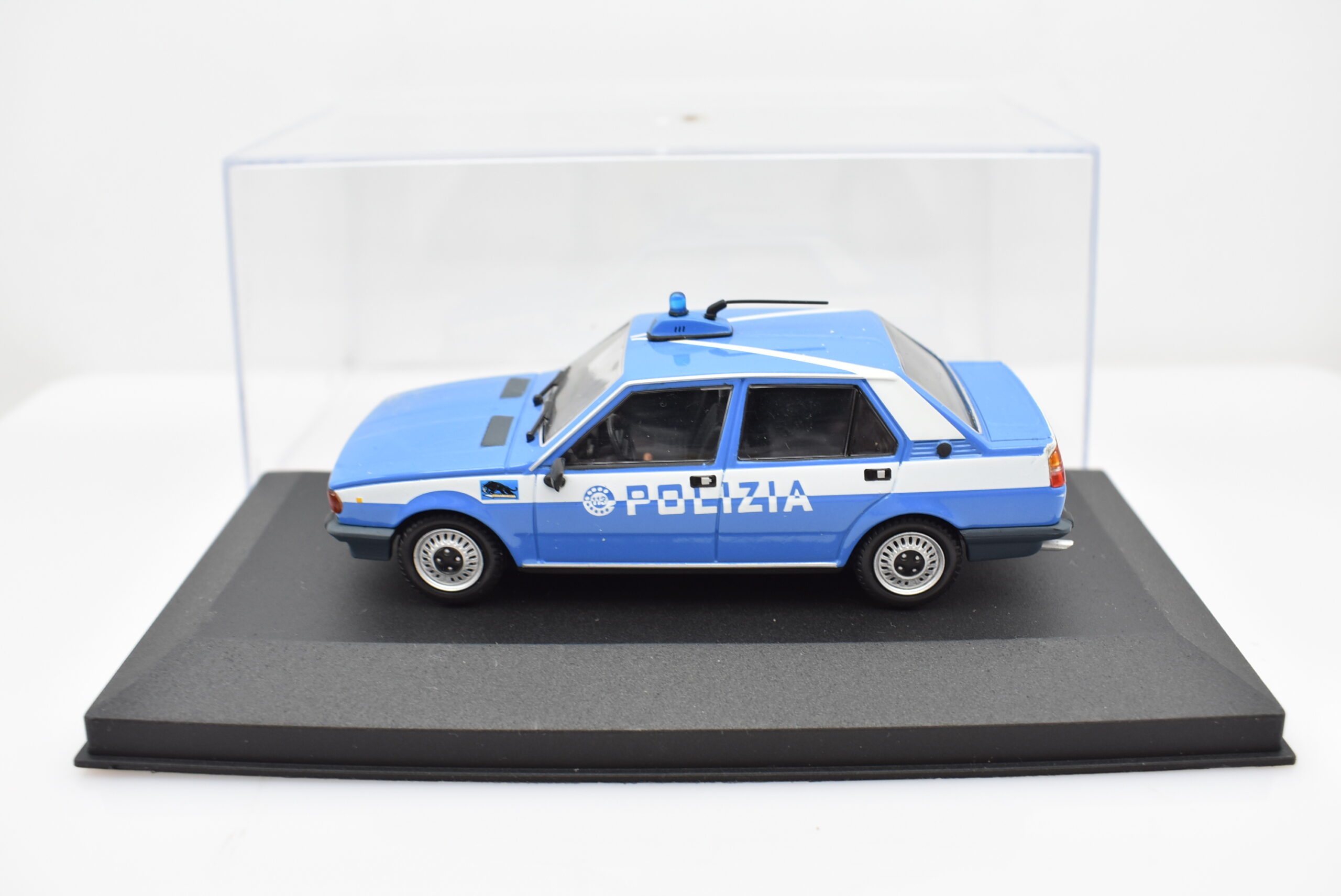 Modellini auto POLIZIA scala 1:43 ALFA ROMEO GIULIETTA diecast collezione - immagine 2