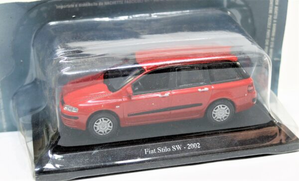 Modellino auto scala 1:43 FIAT STILO SW diecast collezione da edicola - immagine 3