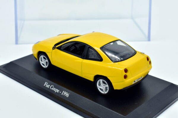 Modellino auto scala 1:43 FIAT COUPE diecast collezione da edicola - immagine 4